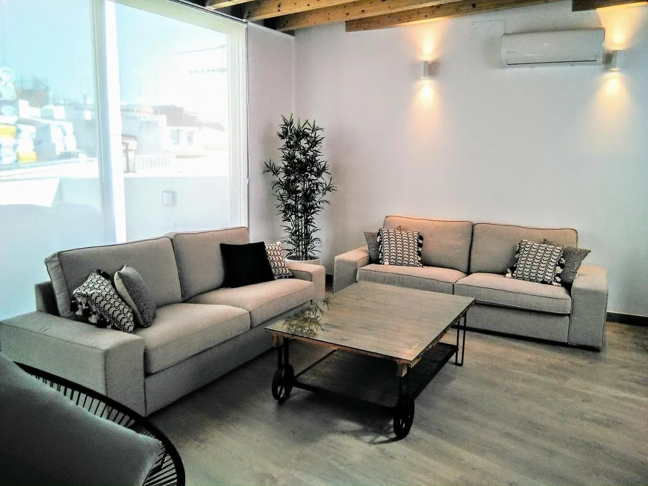 Harinas 25 Apartment Seville Spain